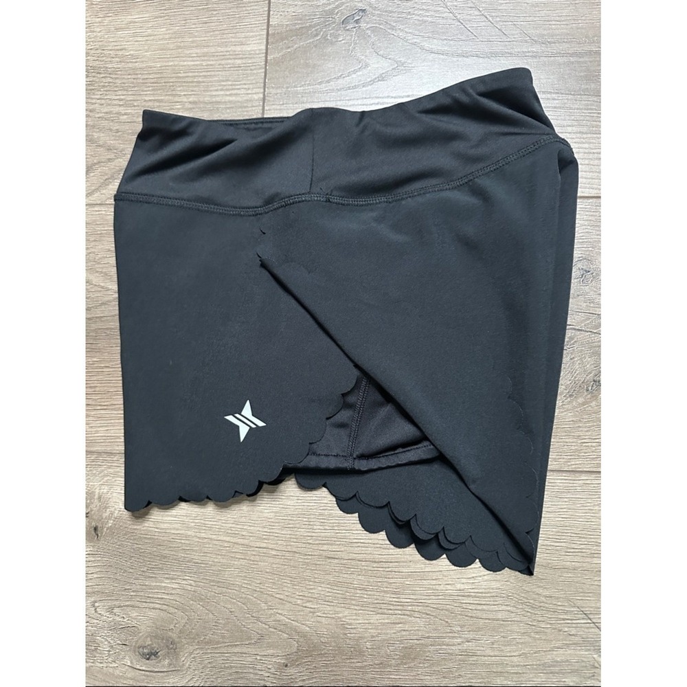 Tuckernuck Tnuck Black Scallop Performance Jersey Marisa Shorts Size XS - Picture 5 of 12